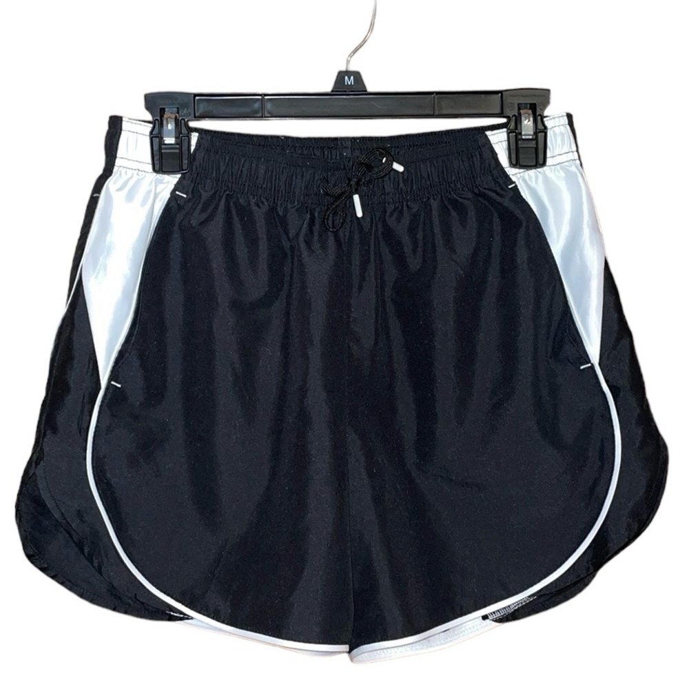 •BCG•BLACK & WHITE HIGH RISE ATHLETIC SHORTS WITH POCKETS SIZE SMALL